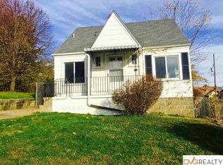 3030 Newport Ave, Omaha, NE 68112
