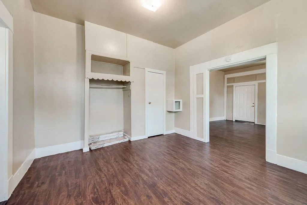 1615 Alston Avenue - A — Photo 3