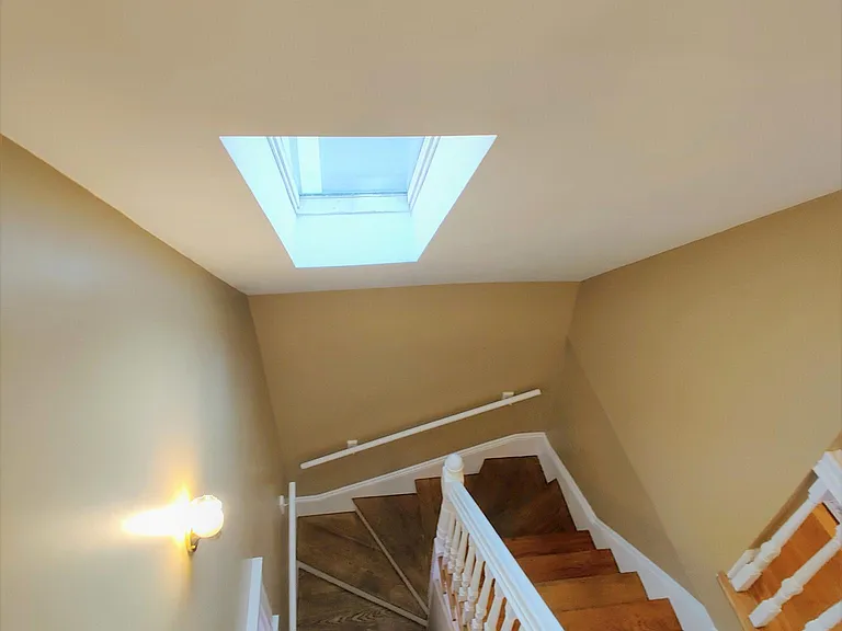 14 Edison Grn #3 — Photo 12