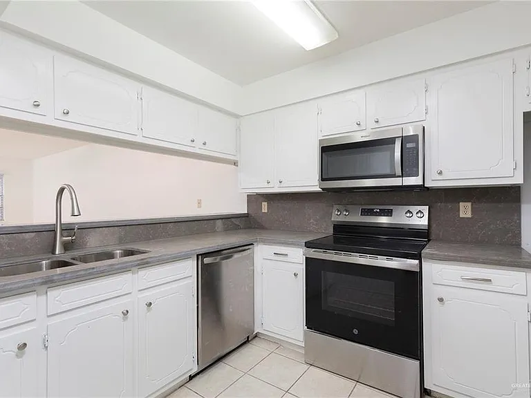 600 Toronto Ave #14 — Photo 4