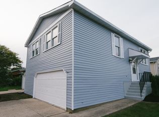384 Thorncliffe Dr, Glendale Heights, IL