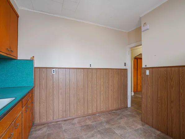 72-07 73rd Street image 5 of 52