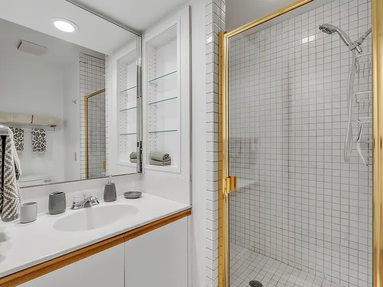 615 Dream Island Rd #202 — Photo 25