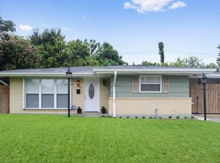 2445 Bristol Pl, New Orleans, LA 70131