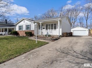 2077 Henley Rd, Springfield, IL 62702