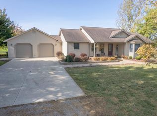 4609 N Sturgeon Rd, Midland, MI 48642