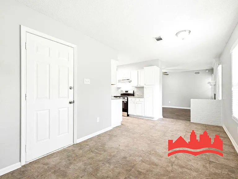 3989 Battlefield Dr — Photo 21