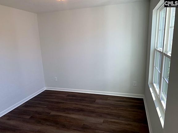 4th image of 251 Windfall Rd