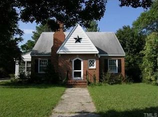 217 W Stallings St, Clayton, NC 27520