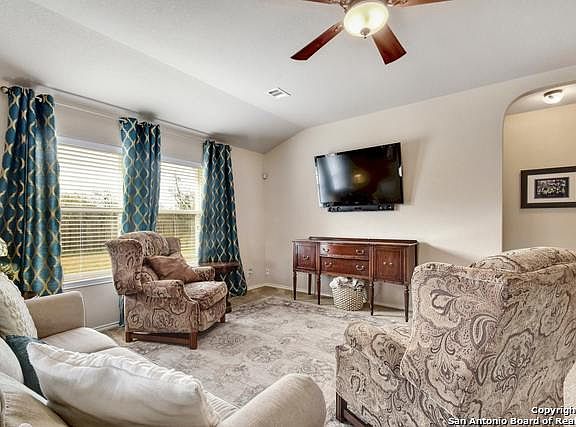 4th image of 2850 Oakdell Trl