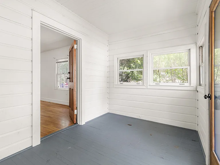 1806 Green St — Photo 3