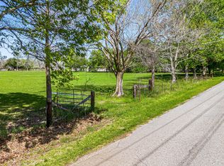 200/206 Robicheaux Rd, Broussard, LA 70518