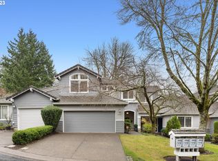 9729 NW Silver Ridge Loop, Portland, OR 97229