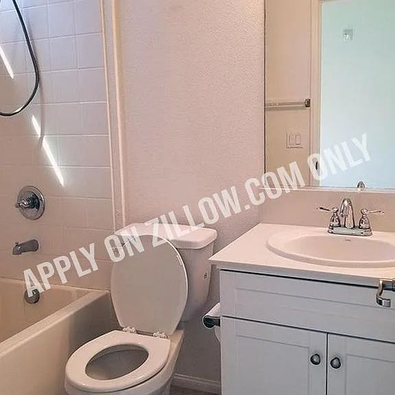 Ensuite Bathroom for 2nd Bedroom