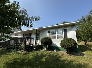760 Prairie St, Prairie Du Sac, WI 53578