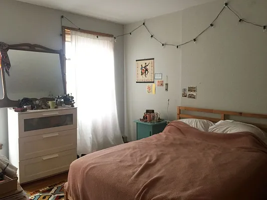 Rented by Dwell Residential Inc | media 20