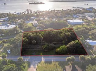 1016 Louisiana Ave, Sebastian, FL 32958