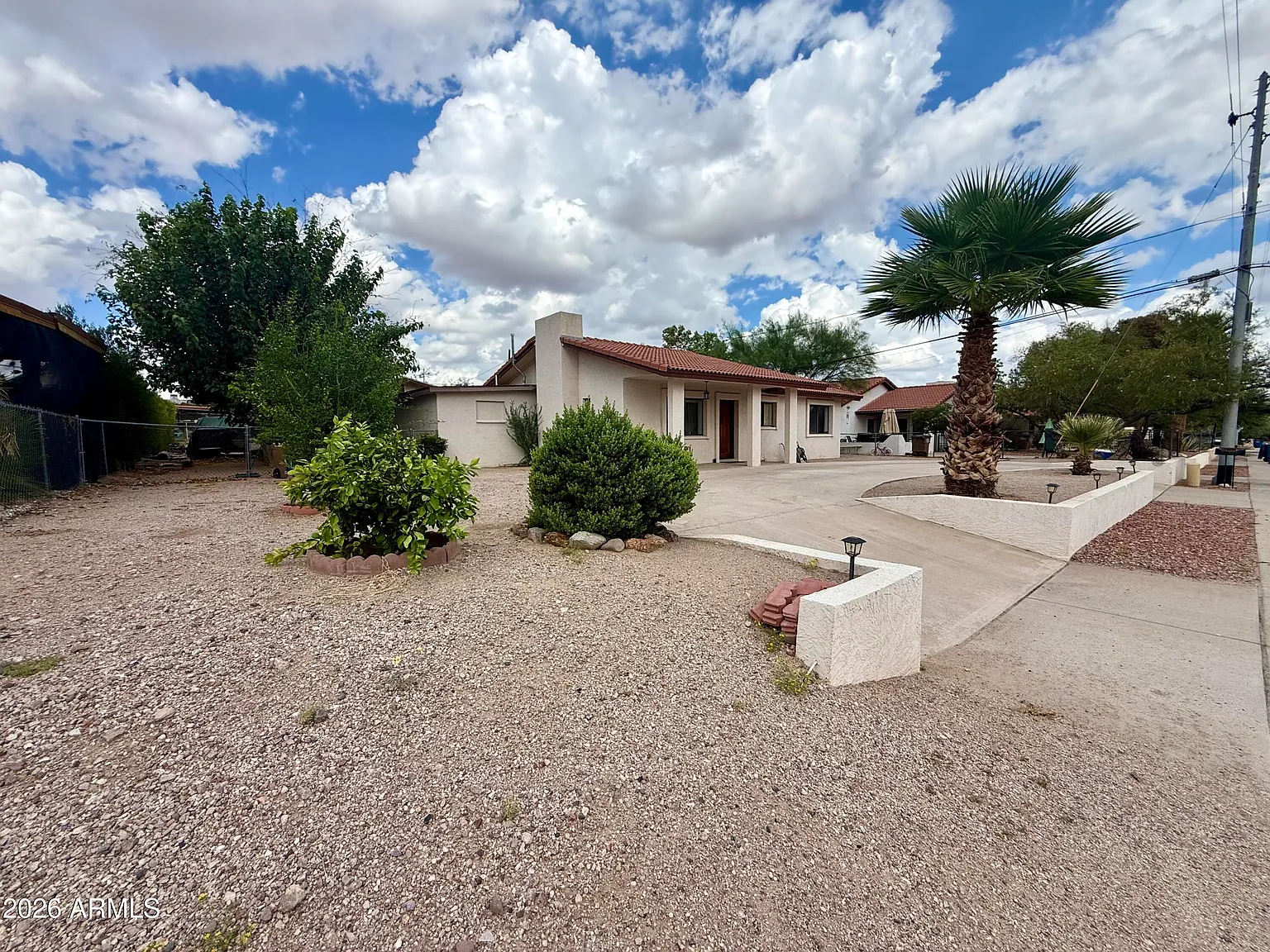 3 bed, 1.5 bath, 1668 sqft, $1,950 — Photo 1