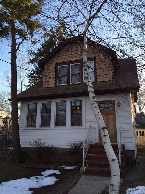 1st image of 206 Prescott Ave