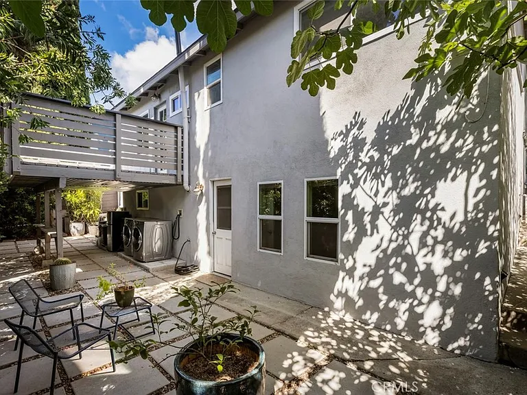 2304 W Avenue 31 — Photo 17