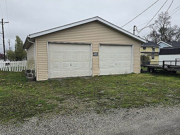 5th image of 2359 Vermont Ave