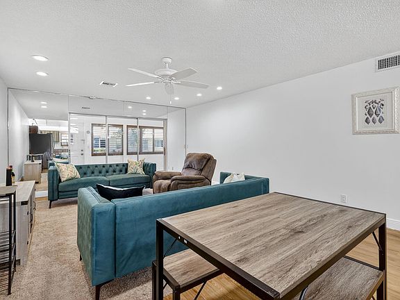 4th image of 448 Franconia Circle #B