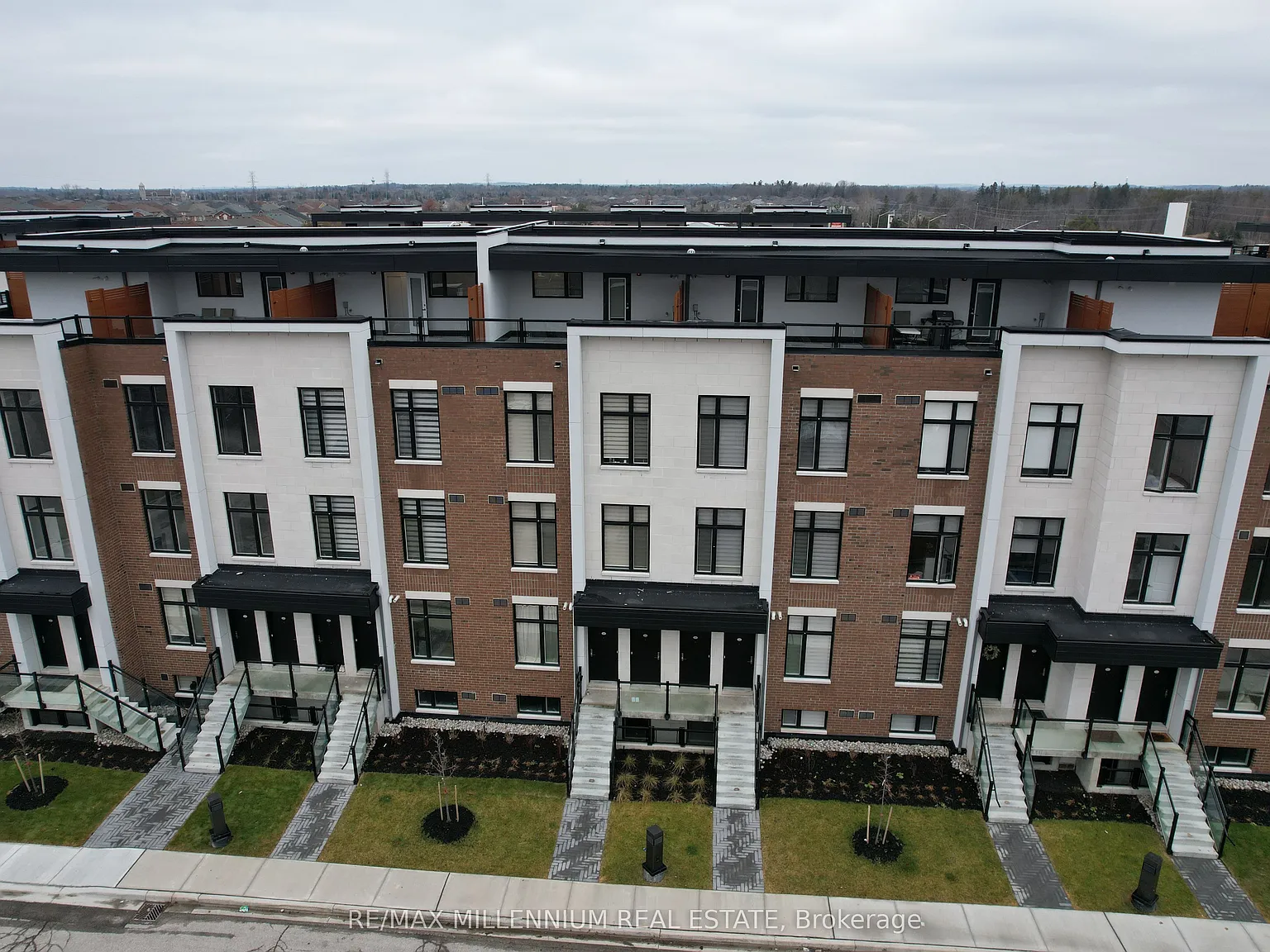 2 bed, $2,875 — Photo 1