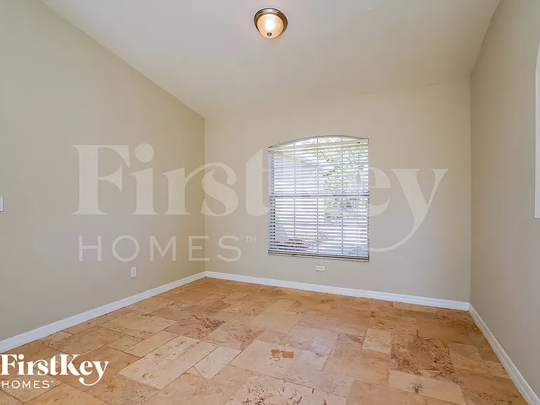 3919 3rd St W — Photo 5
