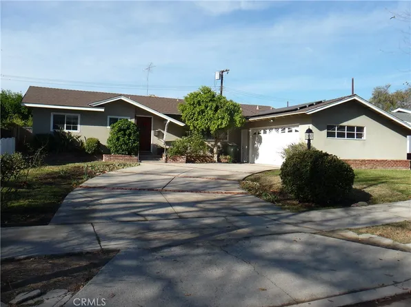 8133 Farralone Ave, Canoga Park, CA 91304