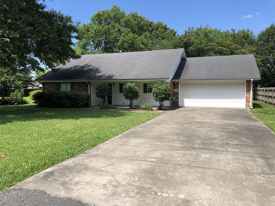 2nd image of 4230 Mary Ann Ln