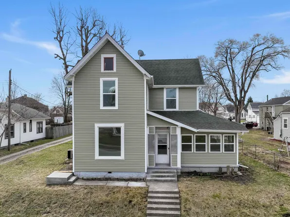 1107 E Clinton St, Frankfort, IN 46041