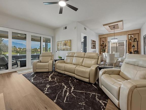 3rd image of 29 Oak Tree Dr