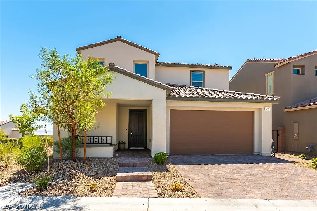 4 bed, 3.5 bath, 2395 sqft, $3,100 — Photo 1