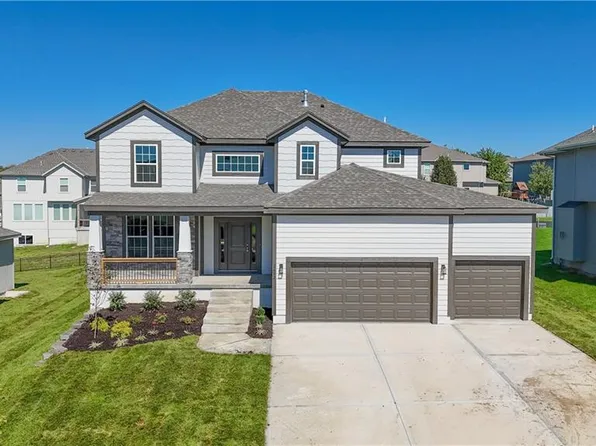 2682 W Park St, Olathe, KS 66061