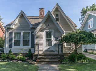 17702 Valleyview Ave, Cleveland, OH 44135