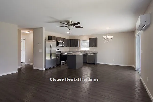1856 Finch Dr — Photo 3
