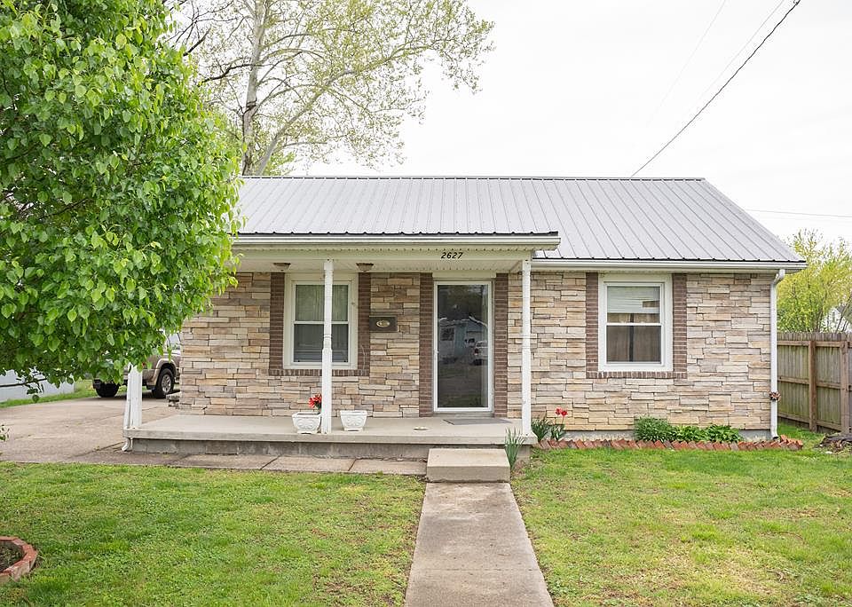 1st image of 2627 Southwood Ave