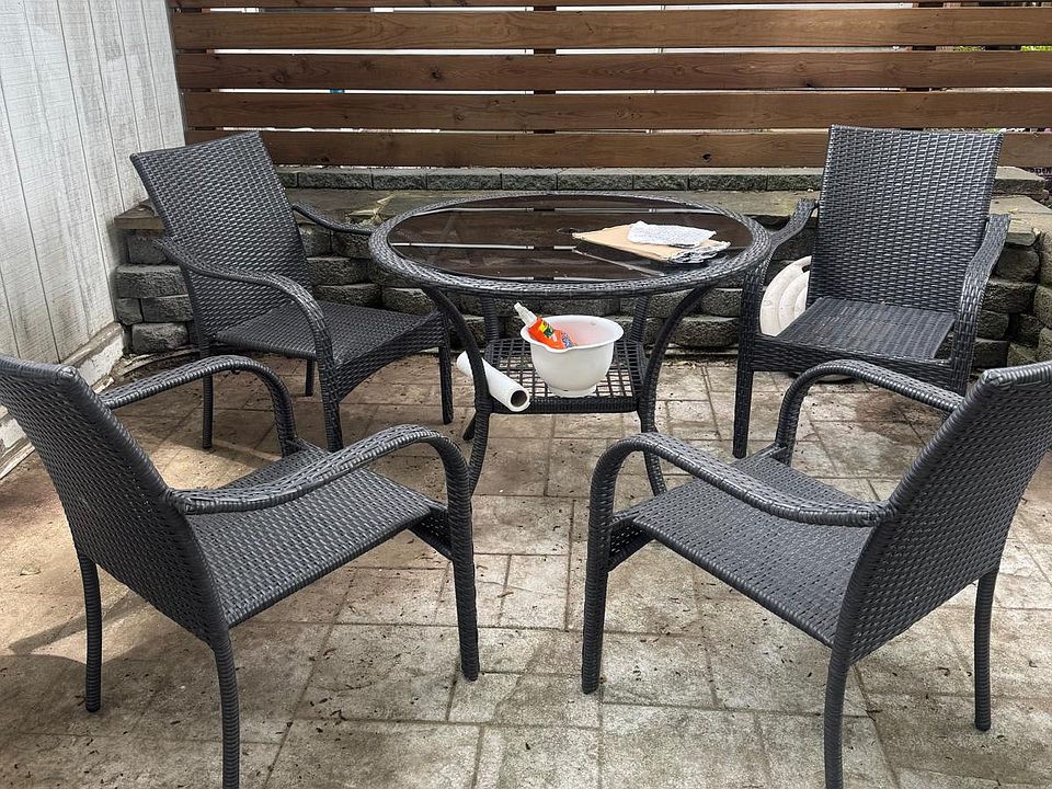 1st image of 812 Ferry St #1
