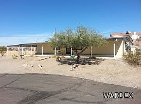 1st image of 1316 Country Club Cir