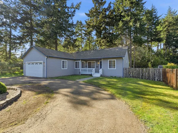 1120 Lakeshore Dr, Coos Bay, OR 97420