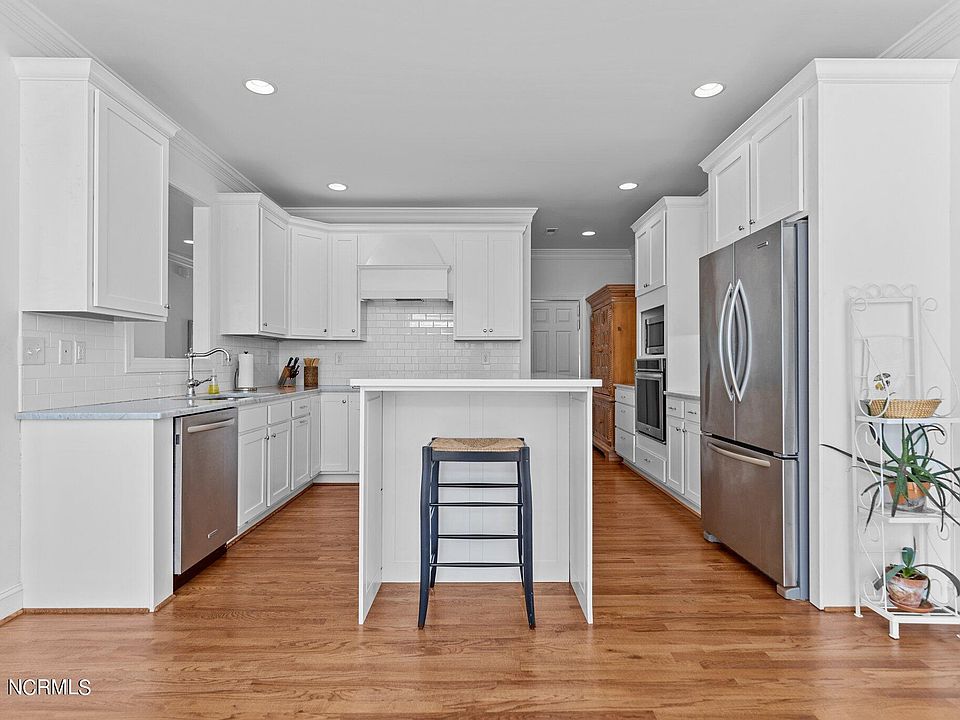 5203 Driftwood Lane, Morehead City, NC 28557 Zillow