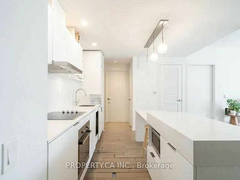 12 Bonnycastle St #422 — Photo 7