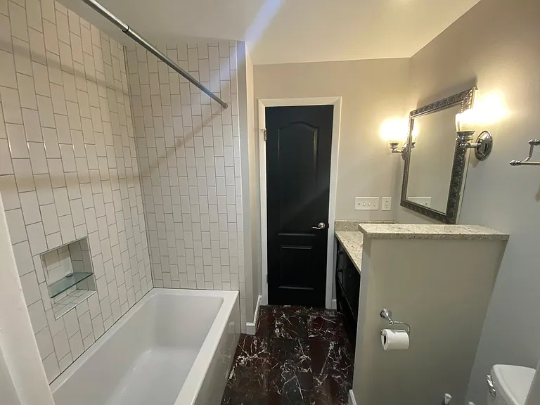 2nd Floor Bathroom 2