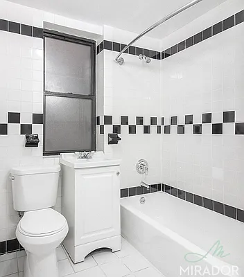 Rented by Mirador Real Estate | media 25