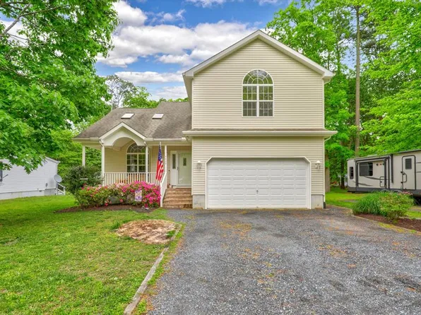 4022 Captains Corridor, Greenbackville, VA 23356