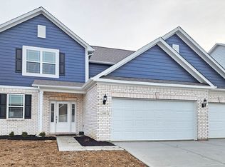 945 Rdg Rock Ln, Greenwood, IN 46143