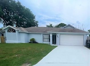 1367 Hegira St NW, Palm Bay, FL 32907