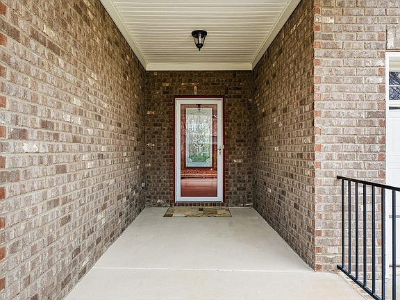 3rd image of 1808 Stonewater Dr
