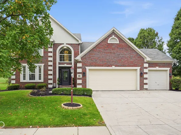 11060 Crystal Falls Ln, Fishers, IN 46037