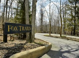 13 Rambling Ridge Rd, Asheville, NC 28804